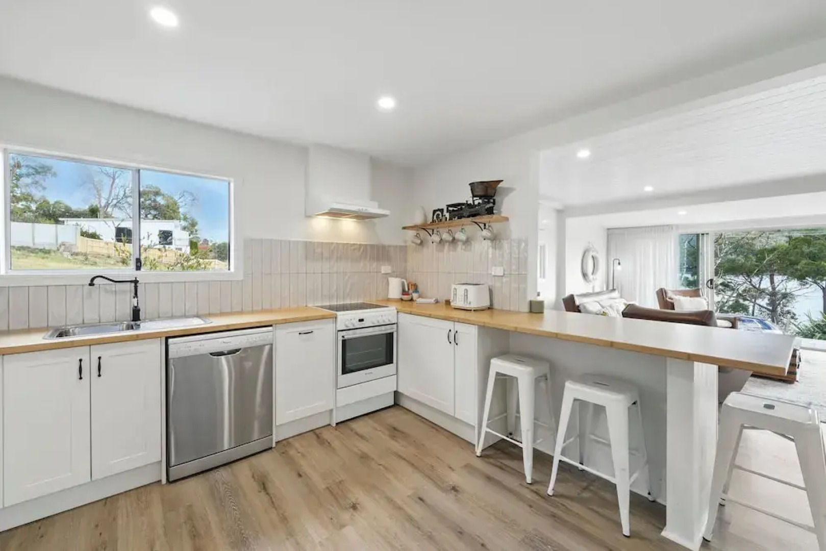 Little Darlin' The Shack