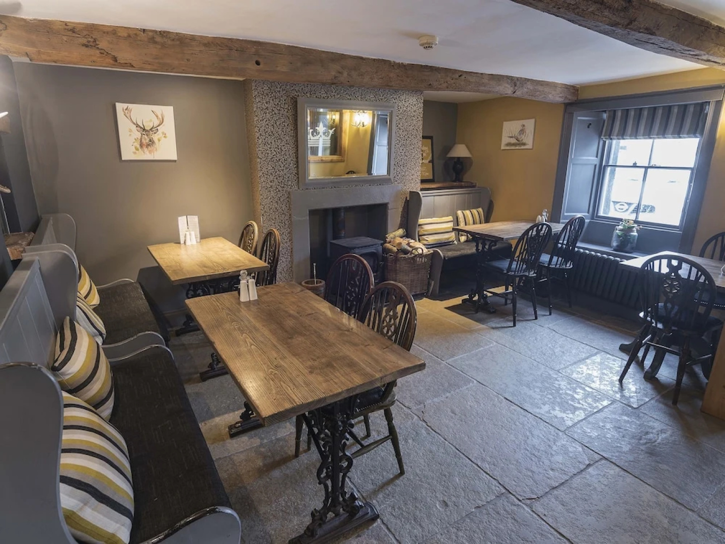 The New Crown Inn