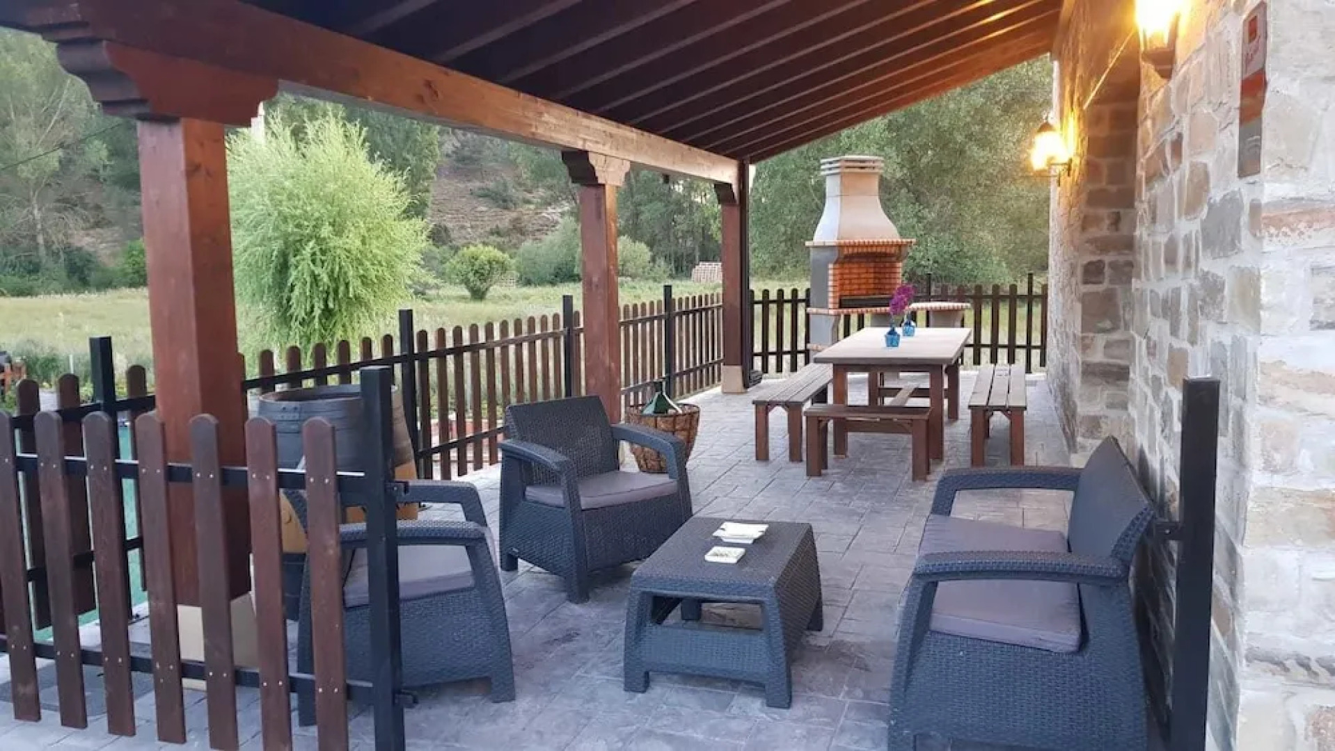 Casa Rural La Puerta Del Río Lobos