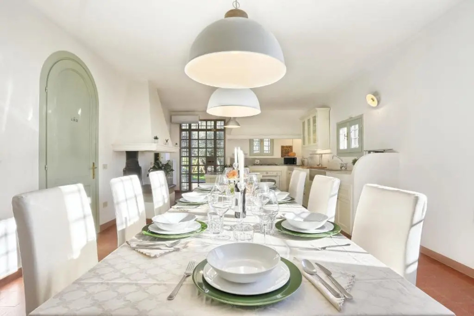 Villa Maona - con piscina tra Firenze e Pisa