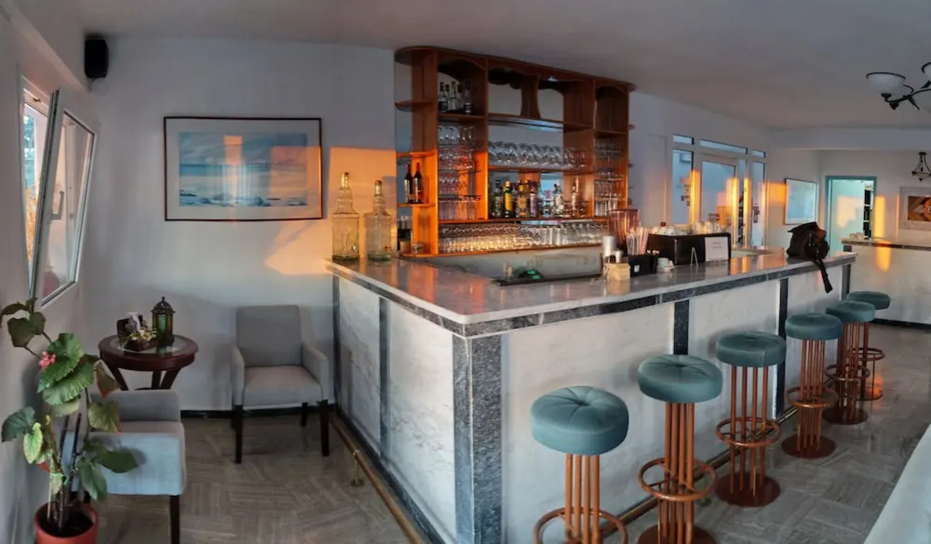 Akti Hotel & Apartments