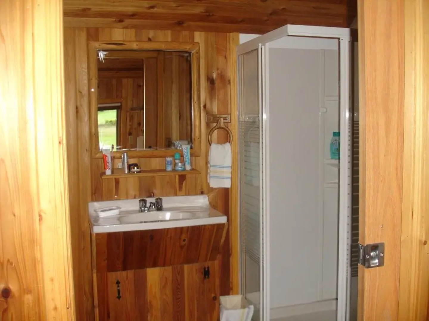 Blue Grouse Country Inn Bed & Breakfast