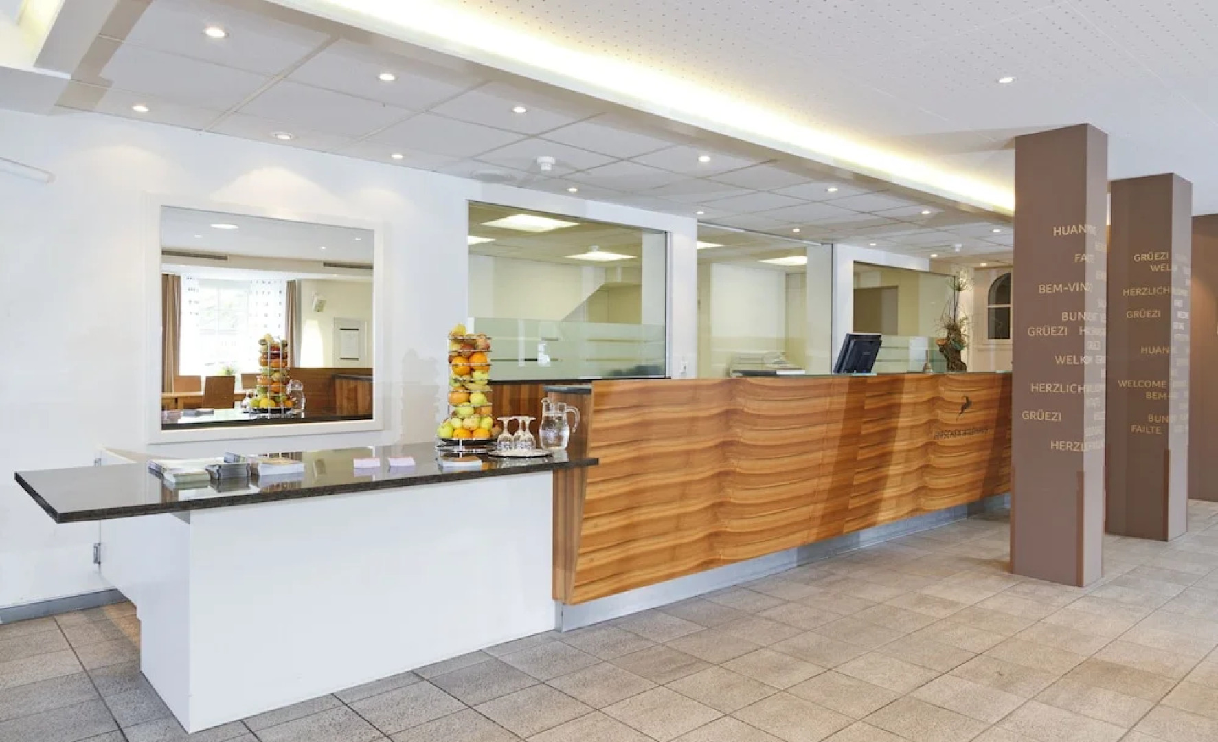 Hirschen Guesthouse - Village Hotel