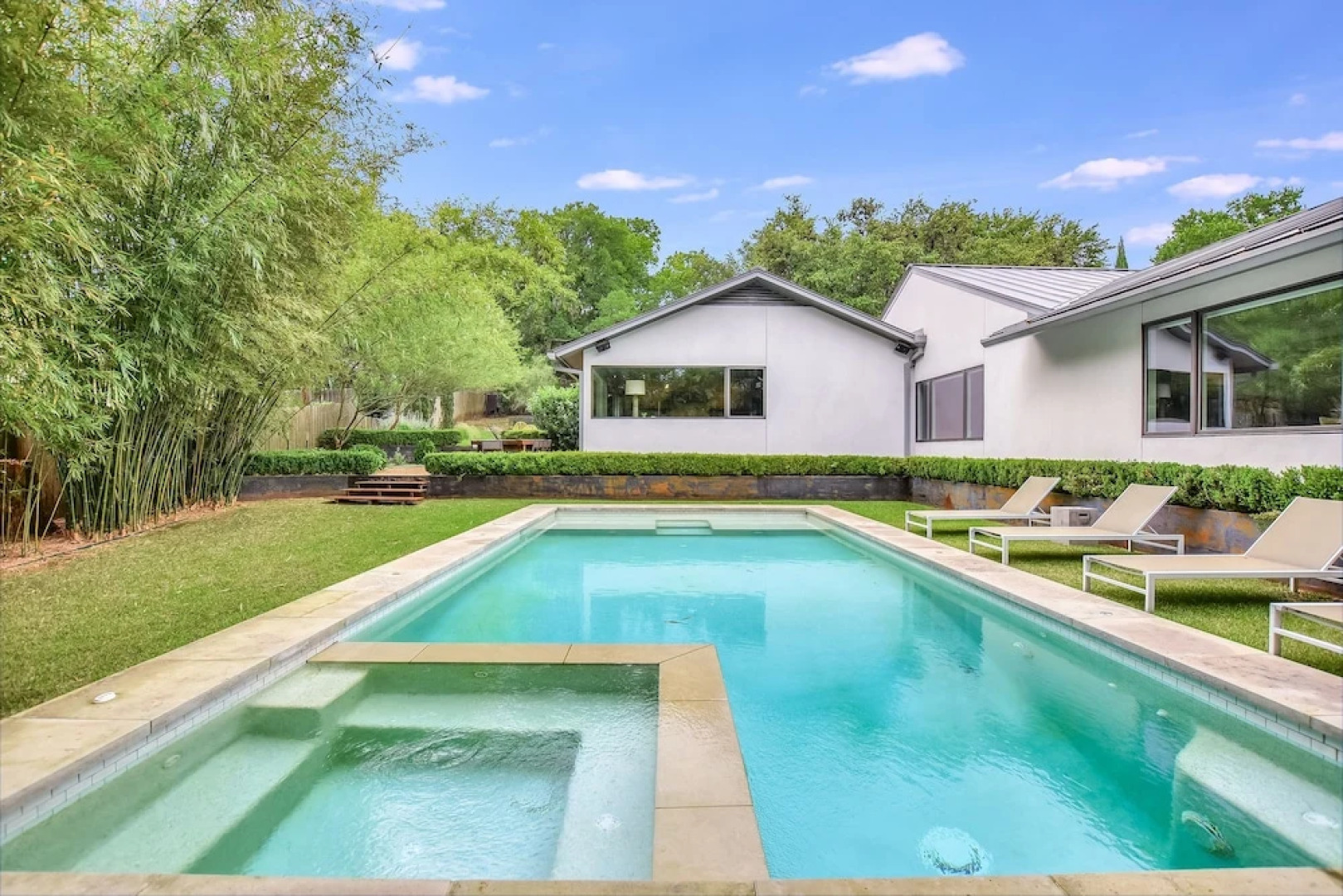 2602 Austin - 5 Br Home