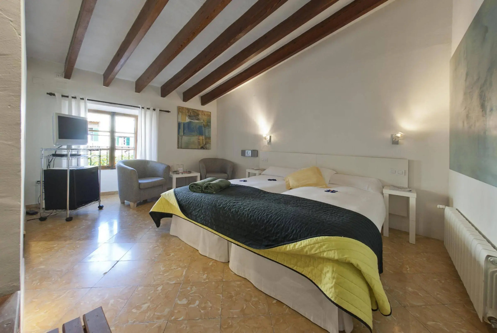 Fornalutx Petit Hotel