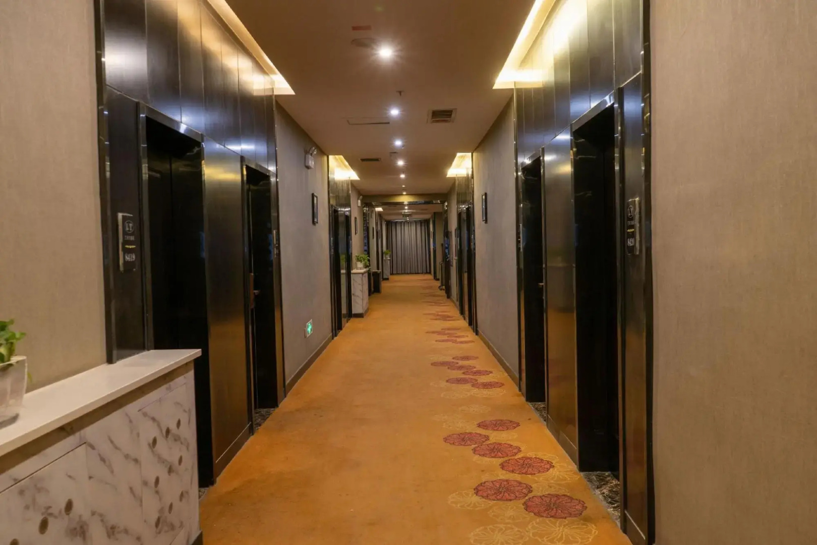 Shache Lantian Hotel