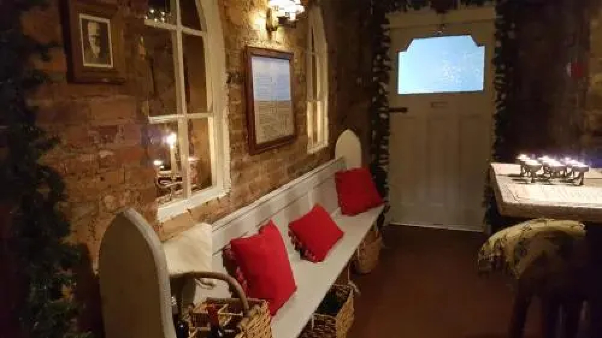 Finnegans Hostel and B&B Accommodation