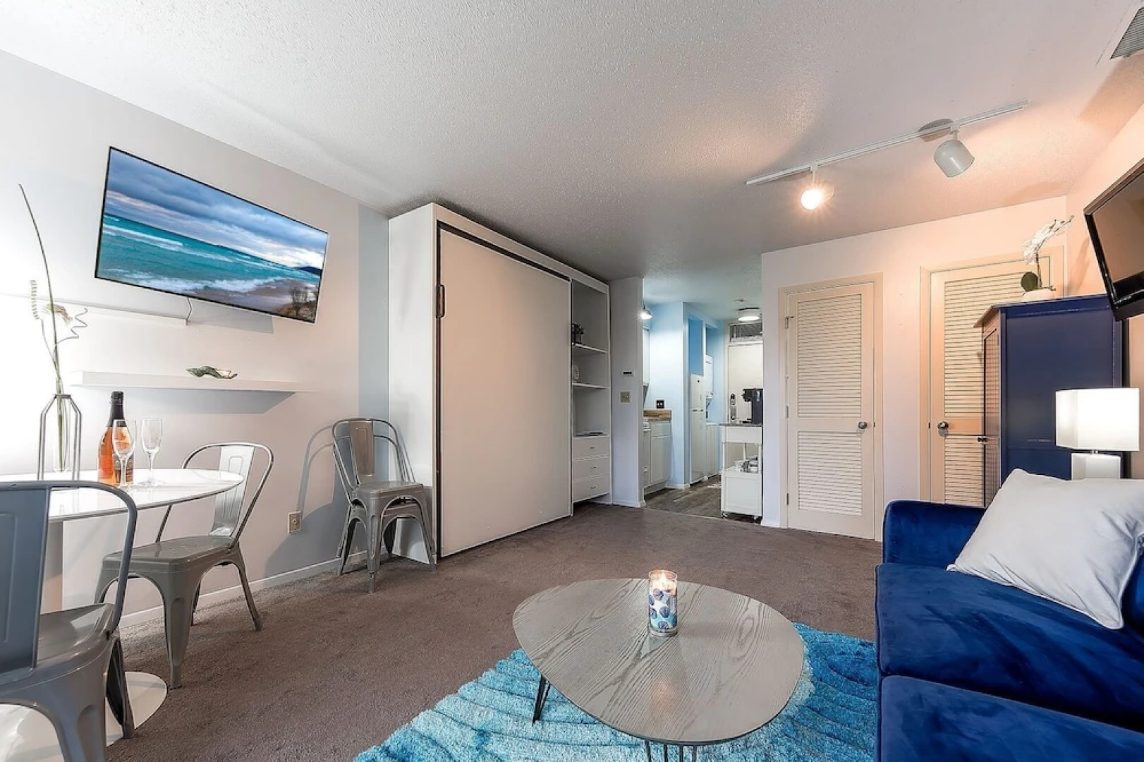 The Shores Lake View Condo Unit 5606