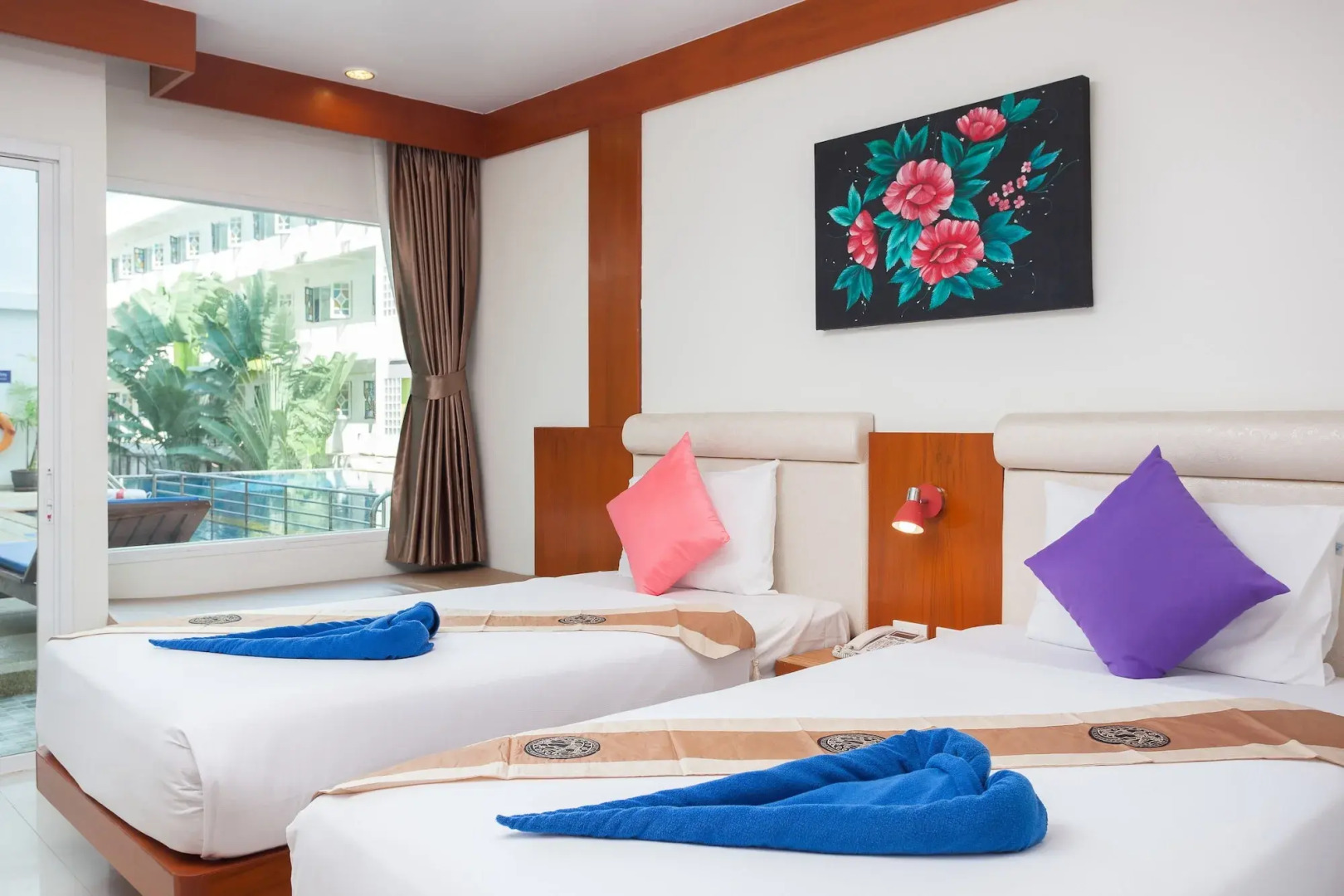 Курортный отель Baumancasa Beach Resort