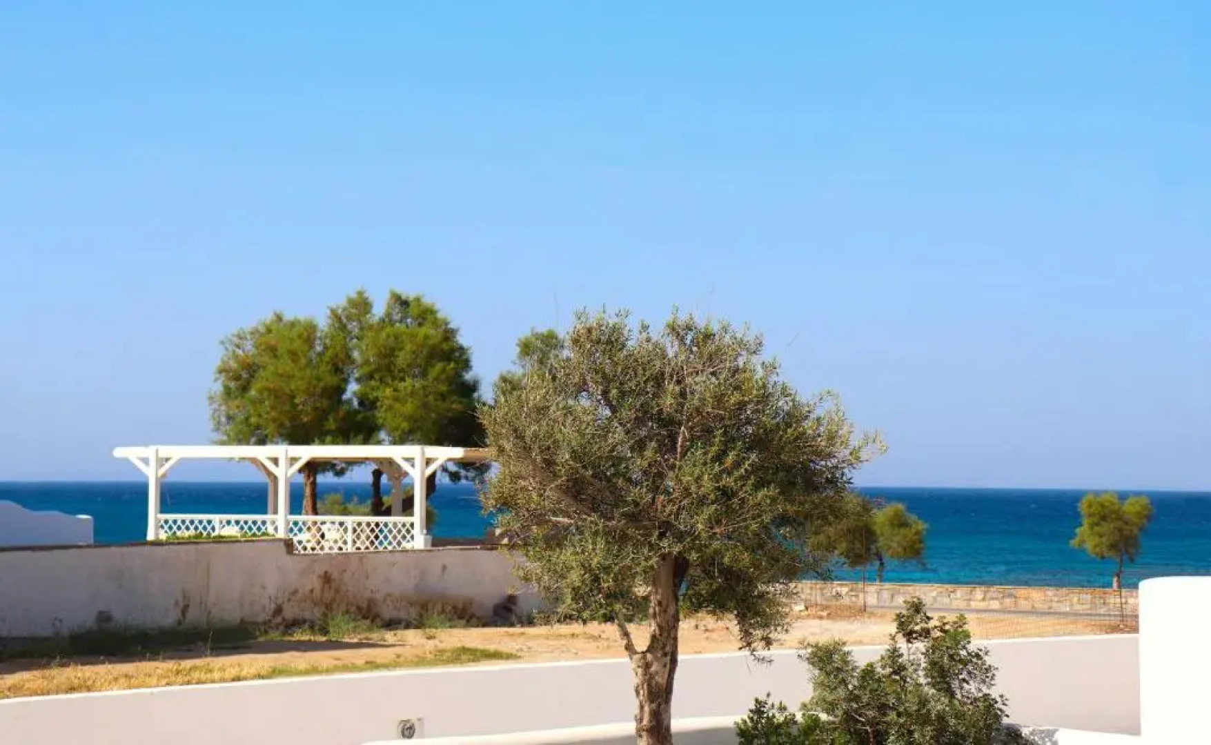 The Nine Graces - Agios Prokopios Beach Villas with Private Swimming Pools