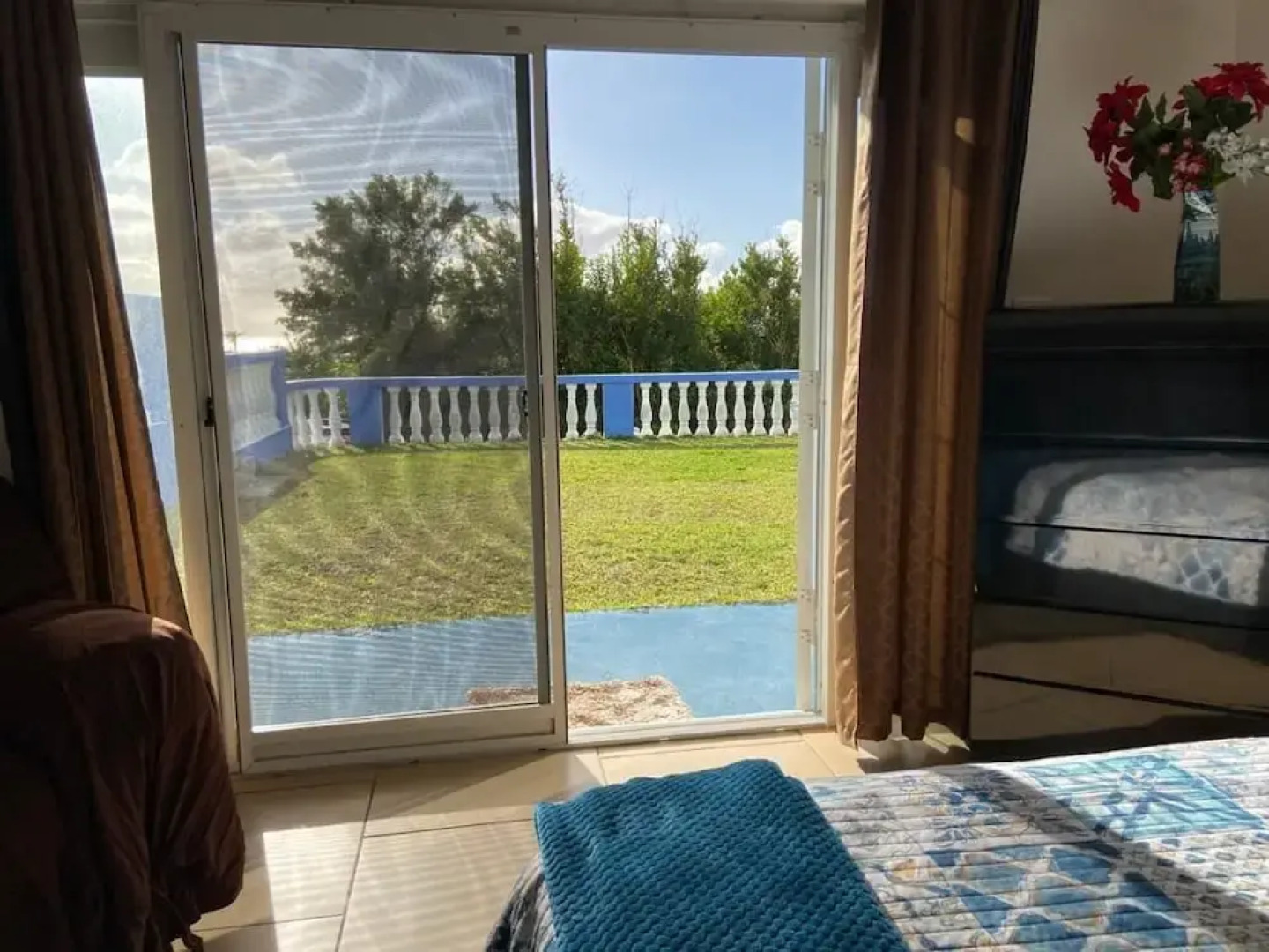 Blue Diamond Apartments