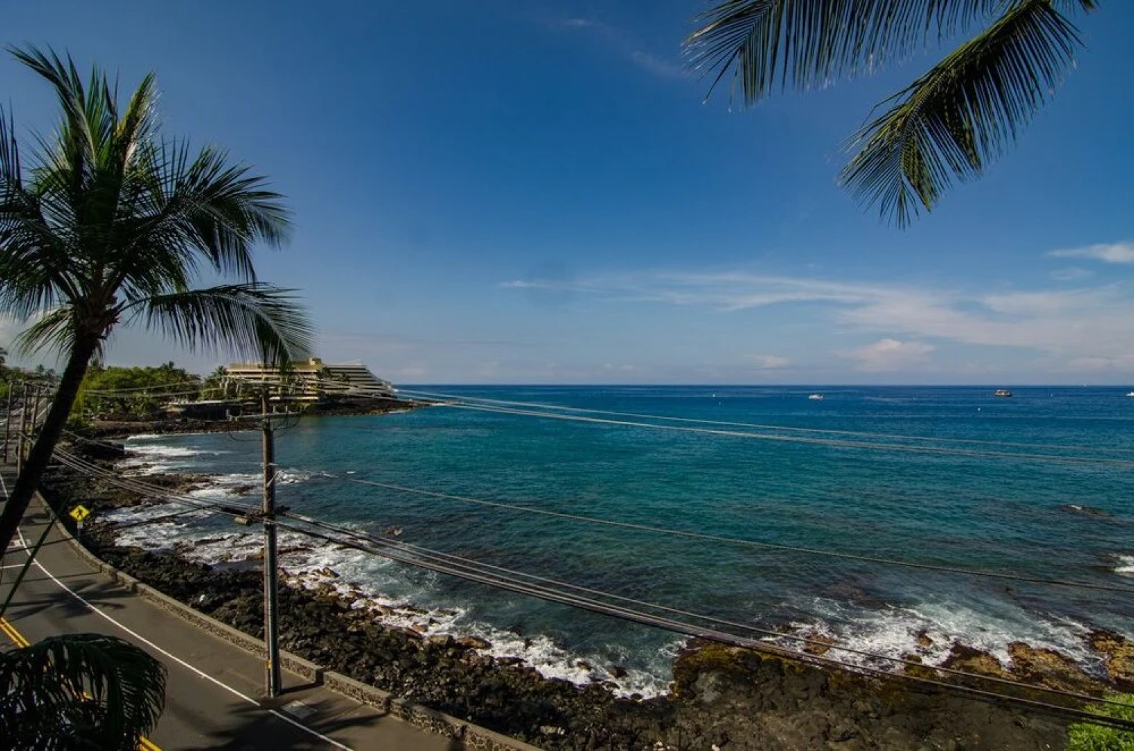 Kona Alii 403 by RedAwning