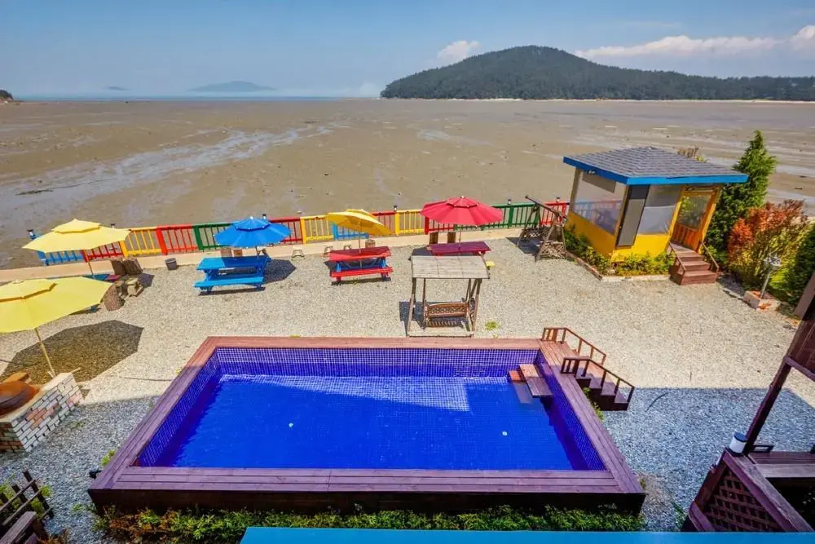 Taean Raibow Pension