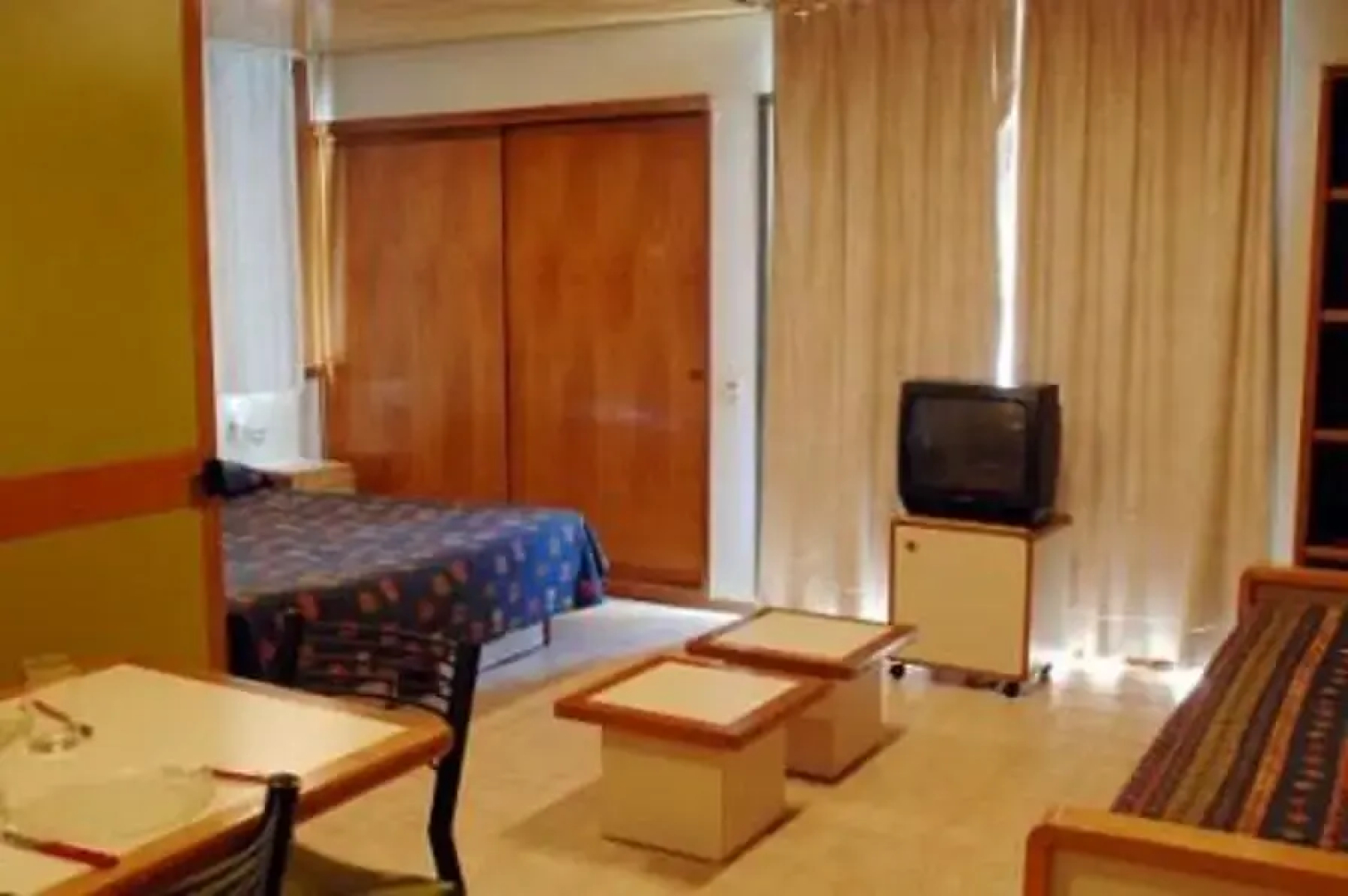 Delphos Apart Hotel