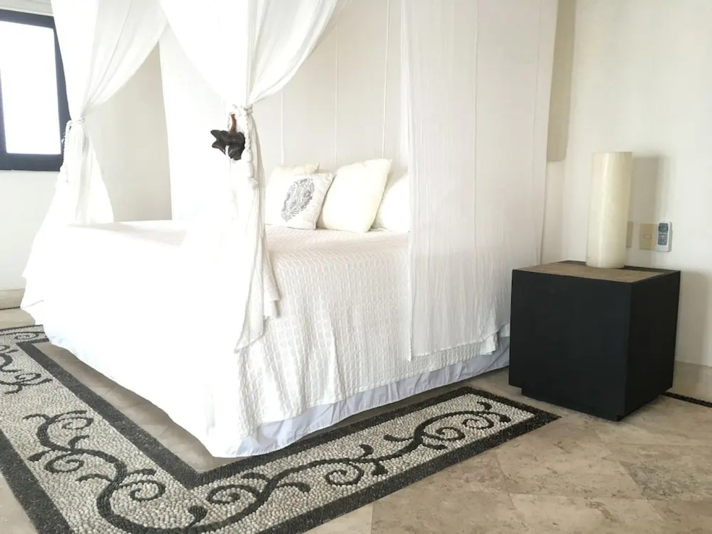 Tentaciones Hotel & Lounge Pool - Adults Only