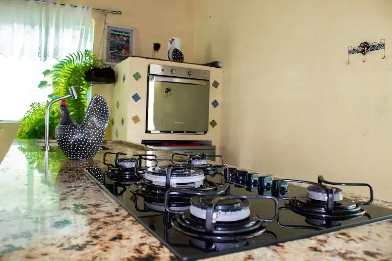 P004 Casa c 3 Dorm. Apenas 150m da Praia