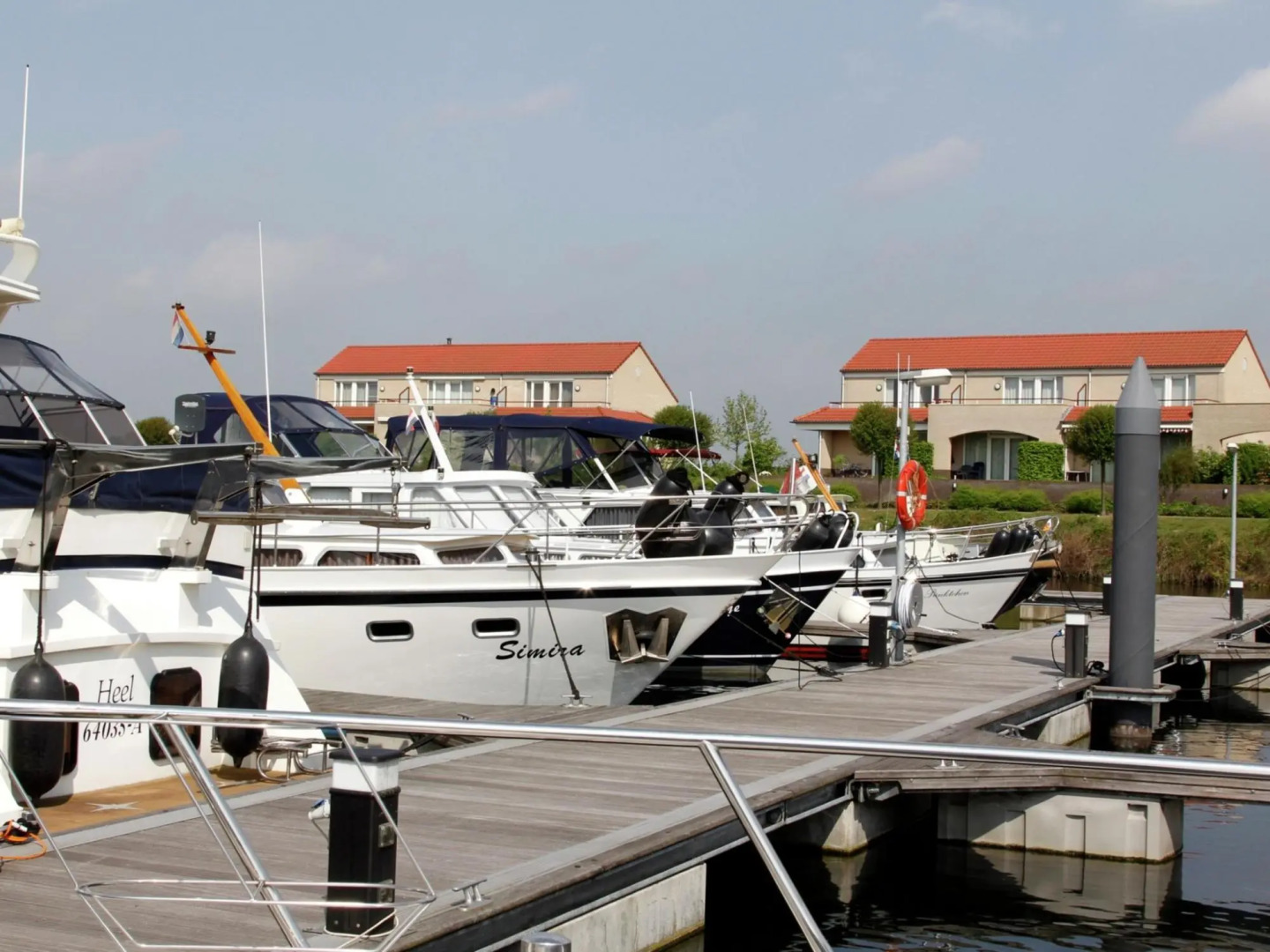 Stylish Villa by the Lake