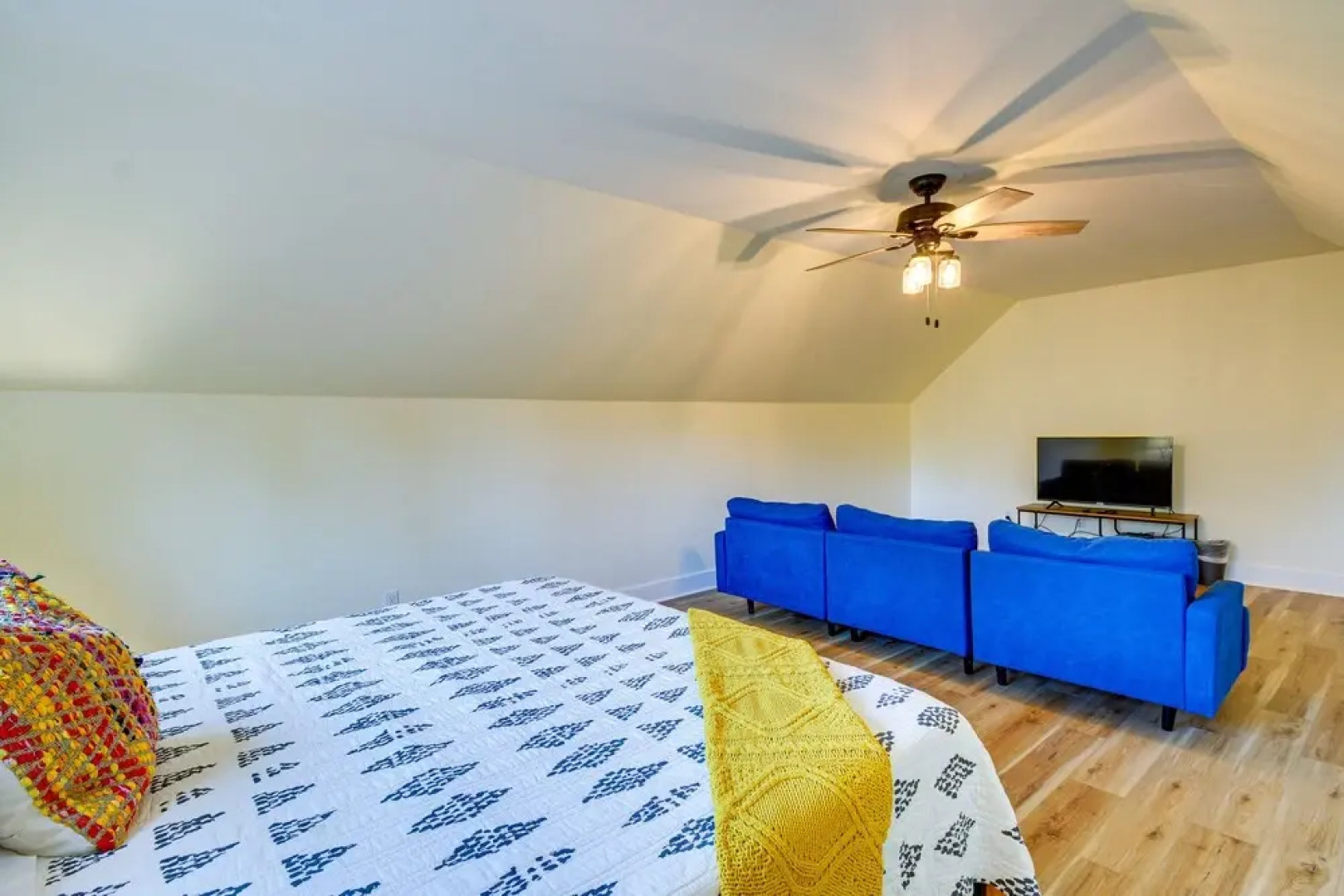 Gig Harbor Vacation Rental w/ Private Hot Tub!