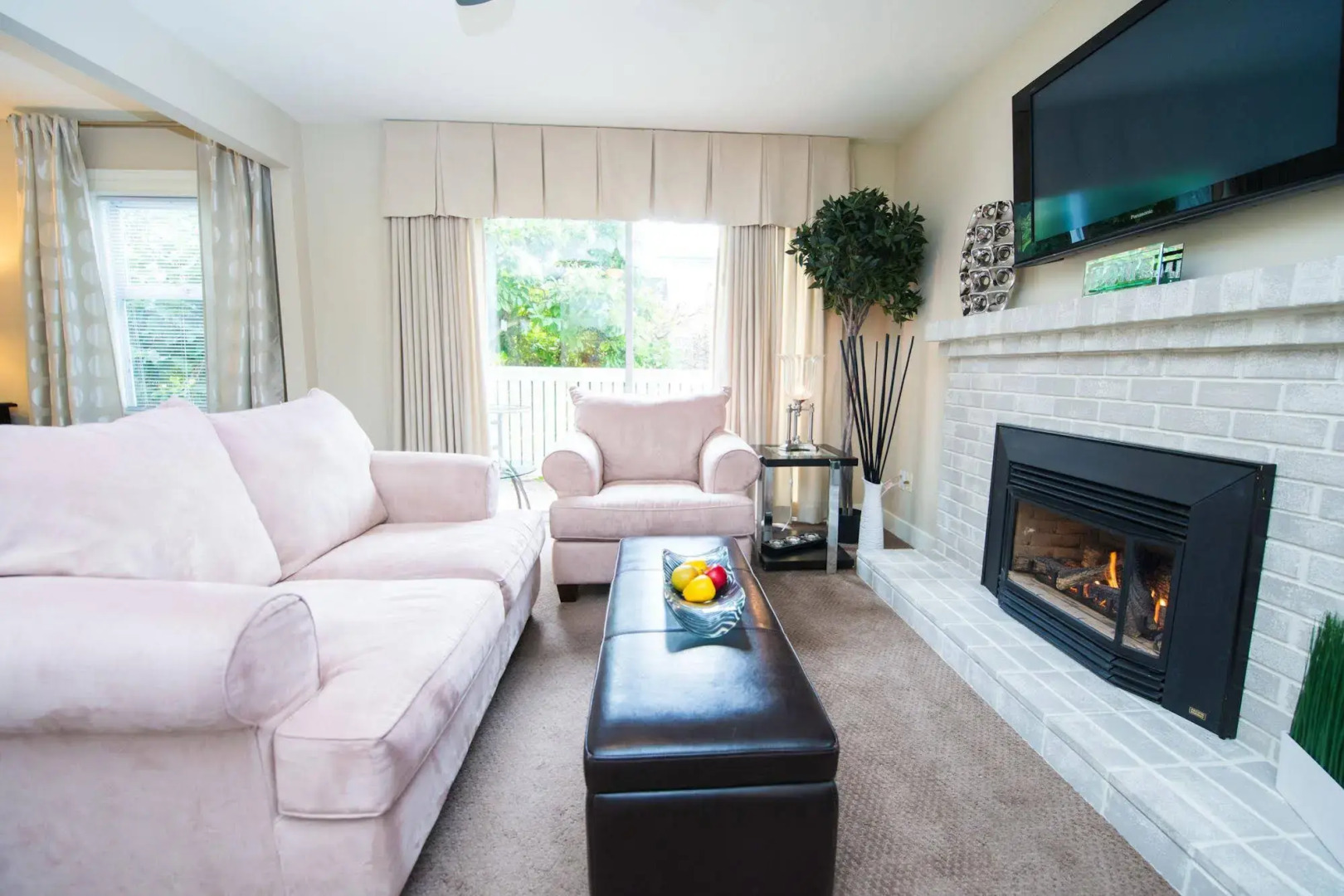 The Postern Gate Inn