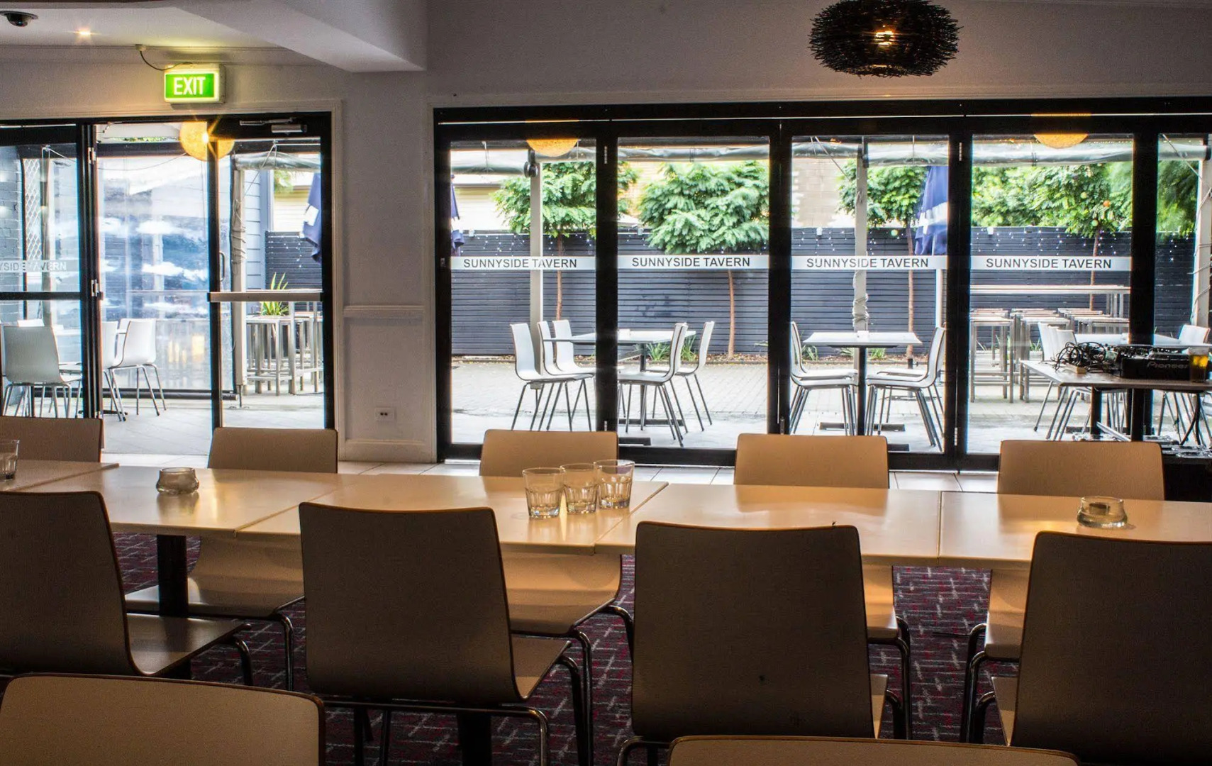 The Sunnyside Tavern, Broadmeadow