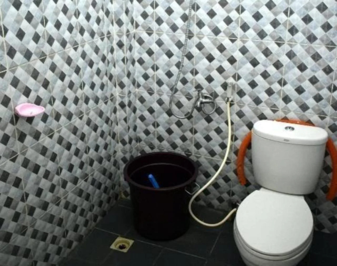 Trans Bandara Residence by ZUZU