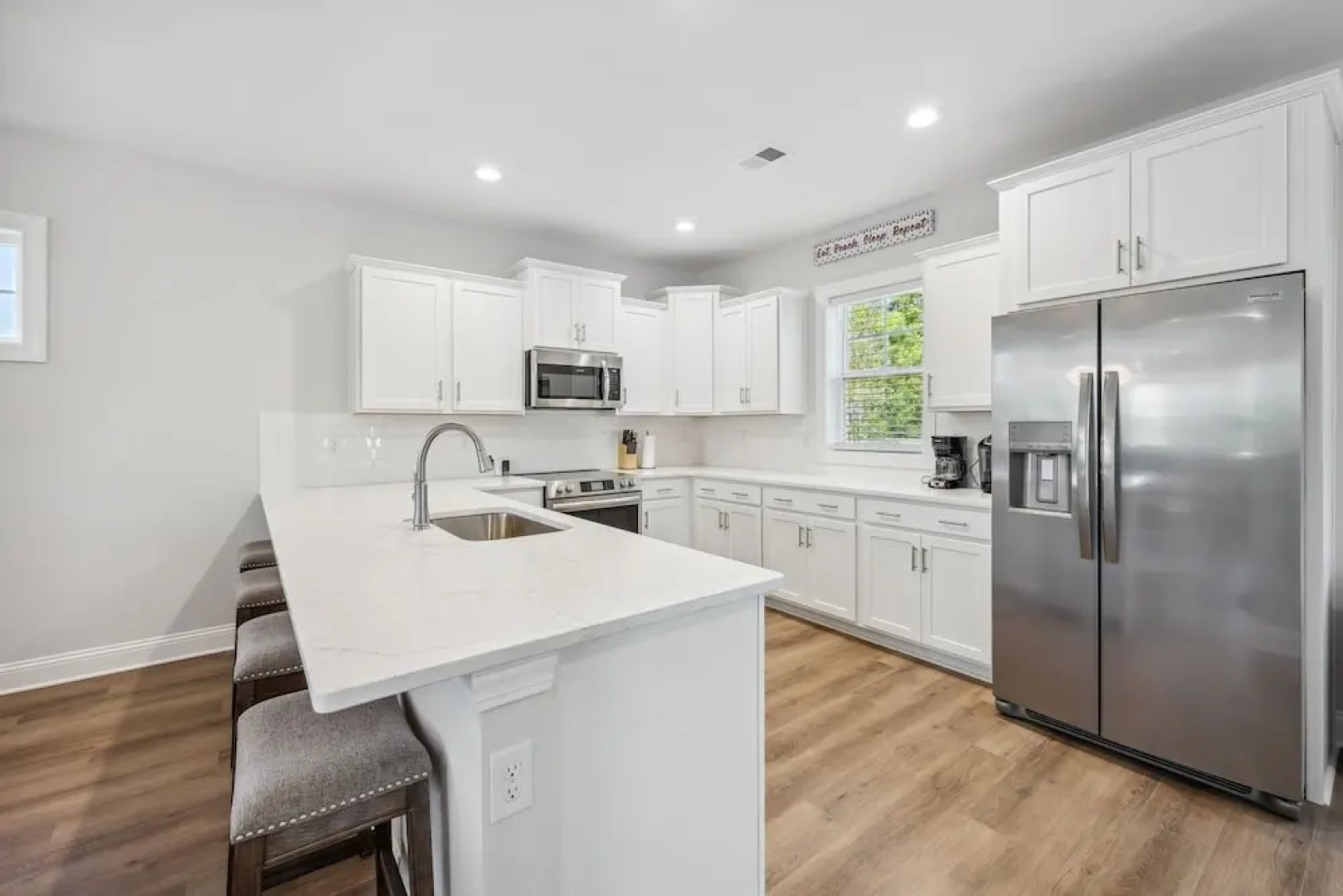 Stunning Newly Built Property In Litchfield Landing. 4 Bedroom Home by Peace Vacations