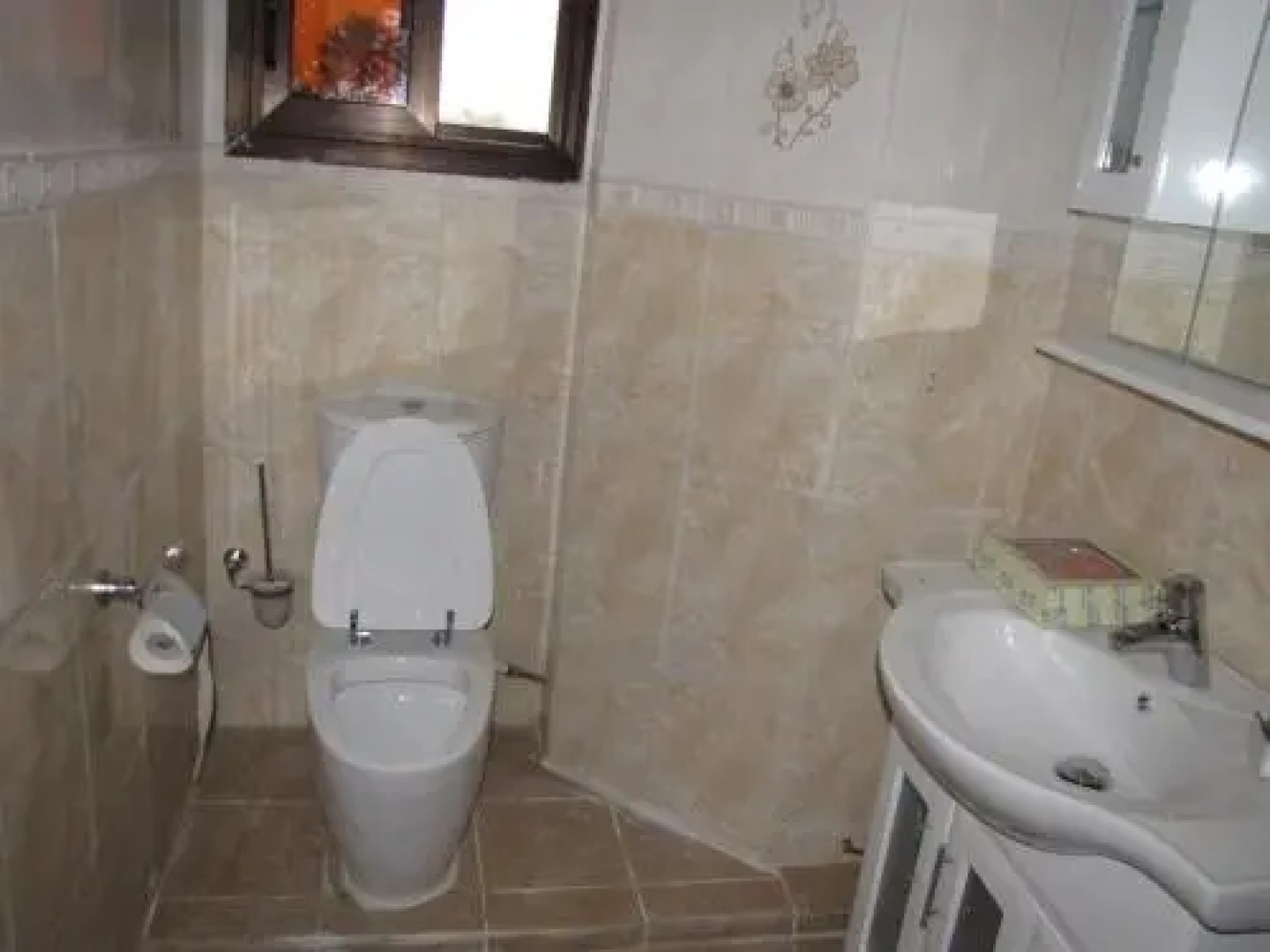 Jabali Apartments