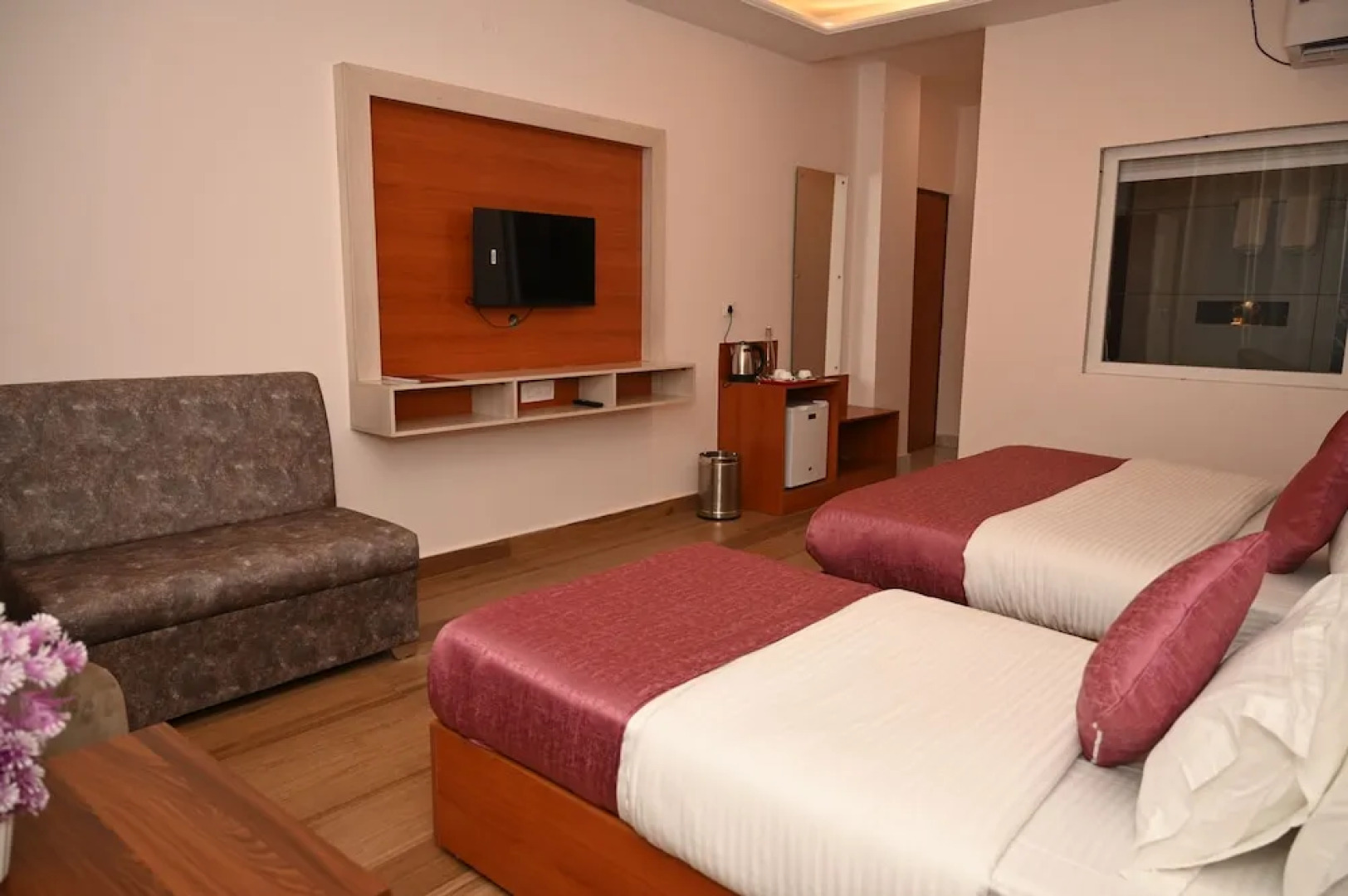 Hotel Sagar Residency- Best Mountain View Hotel In Palampur