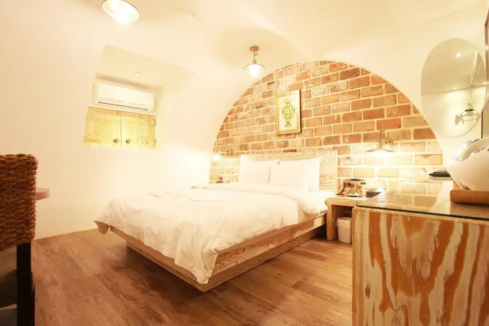 Hotel Lush