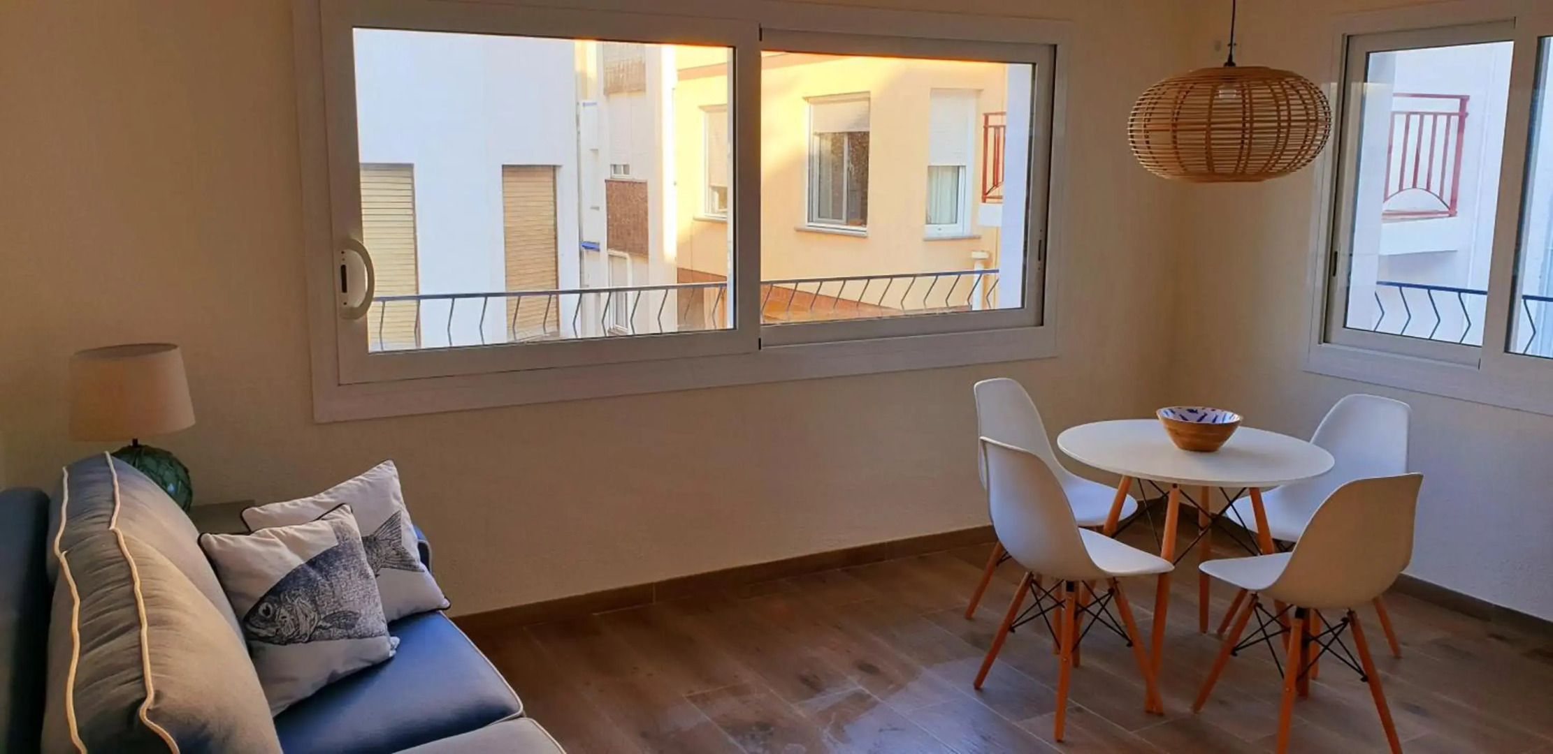 Les Llambrich - Apartamentos turísticos