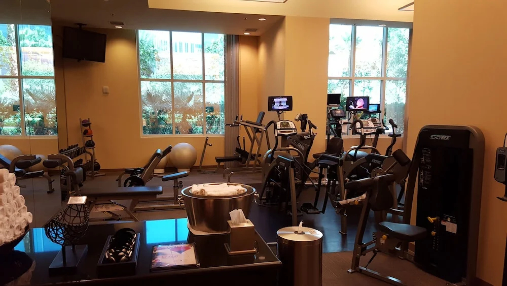 SpareTime Resorts at The Signature Condo Hotel