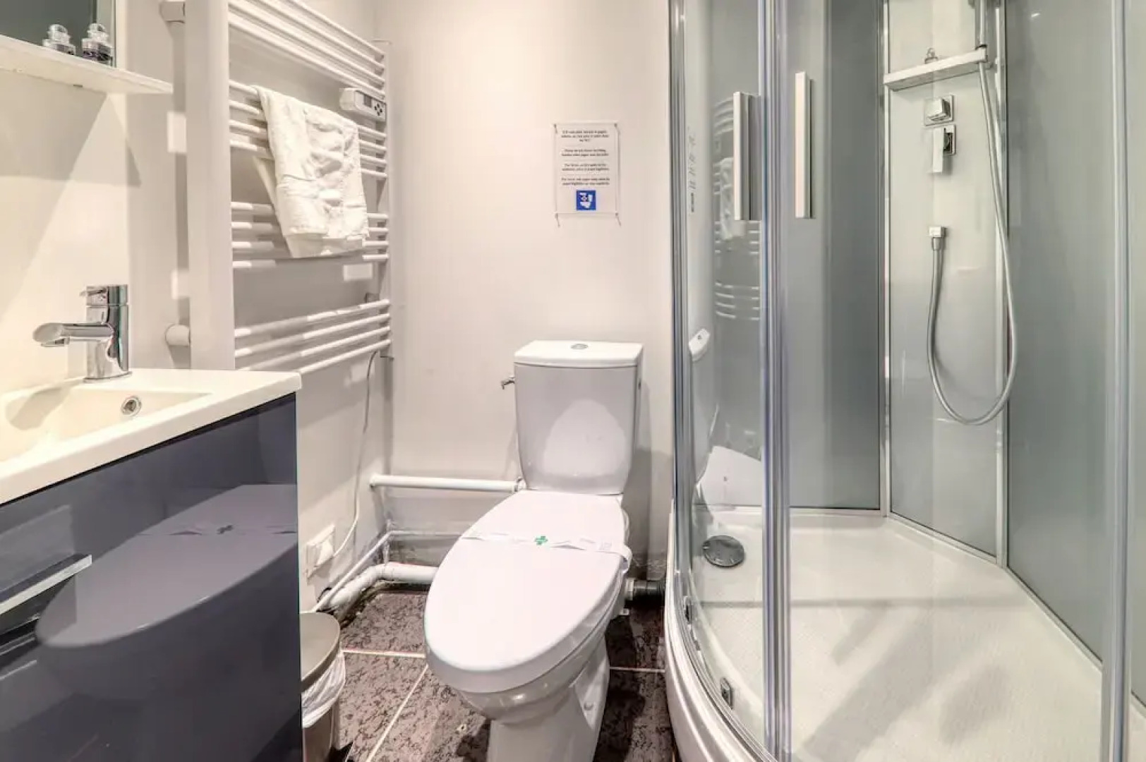 Tamaris Corner House