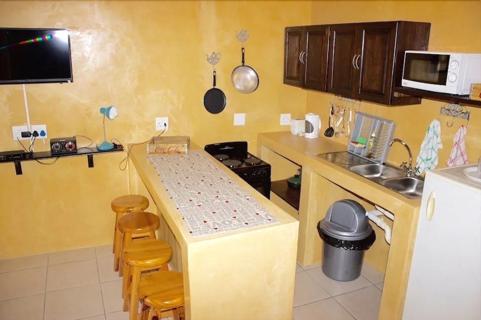 Old Vic Travellers Inn Nelspruit