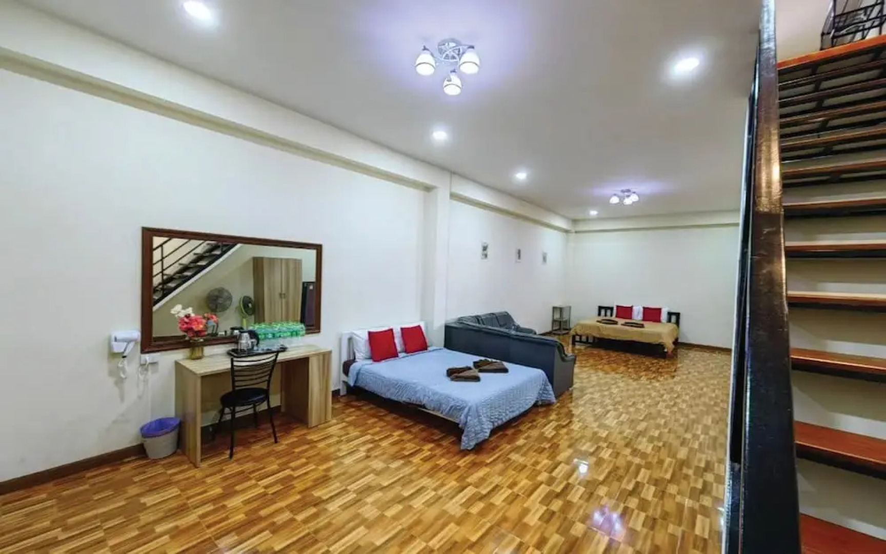 Trang Villa Hotel And Water Park