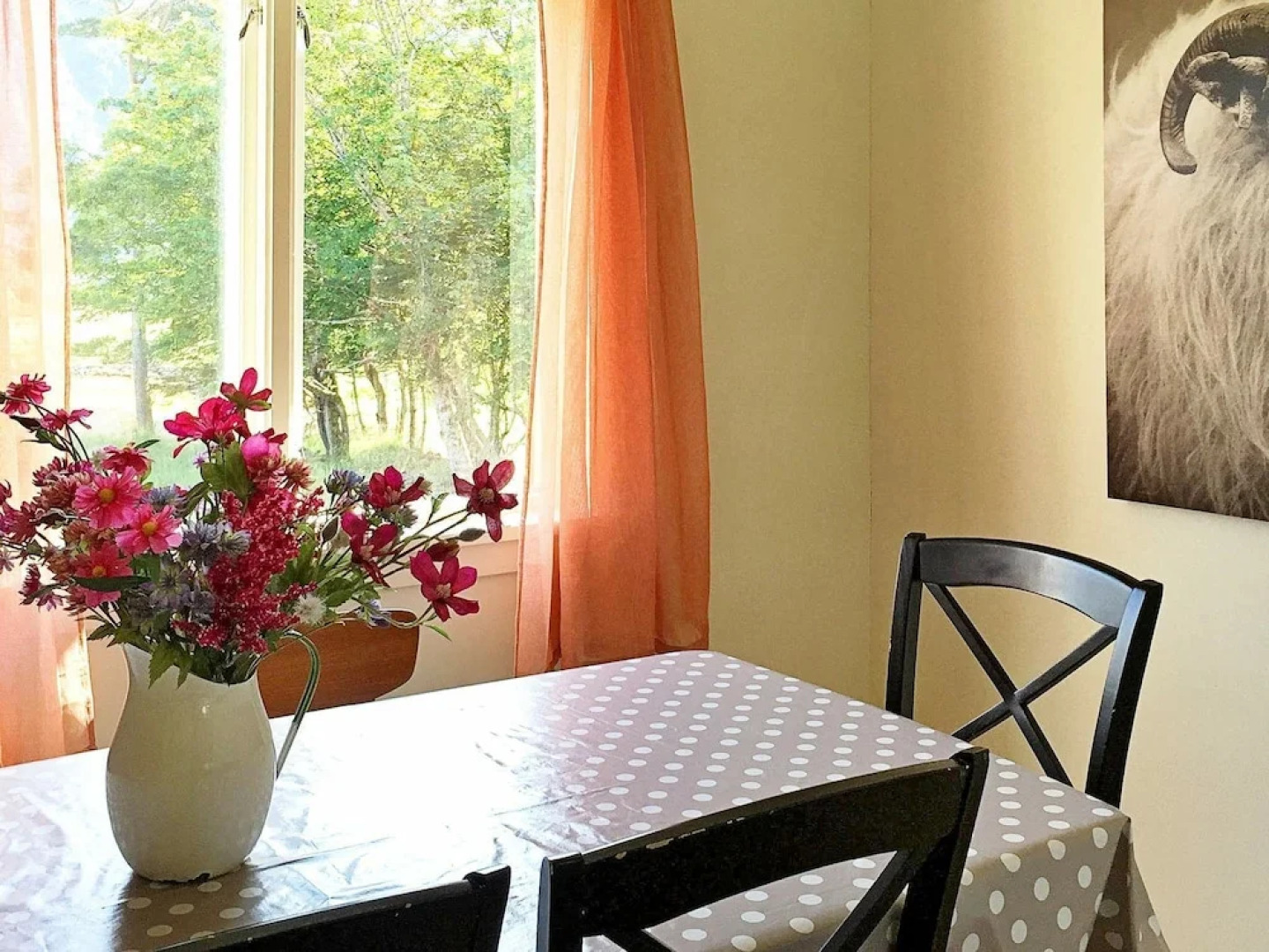 8 Person Holiday Home in Stadlandet