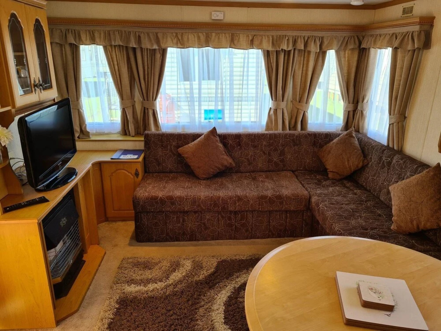 Caravan for Rent Coral Beach R2v7 Ingoldmells