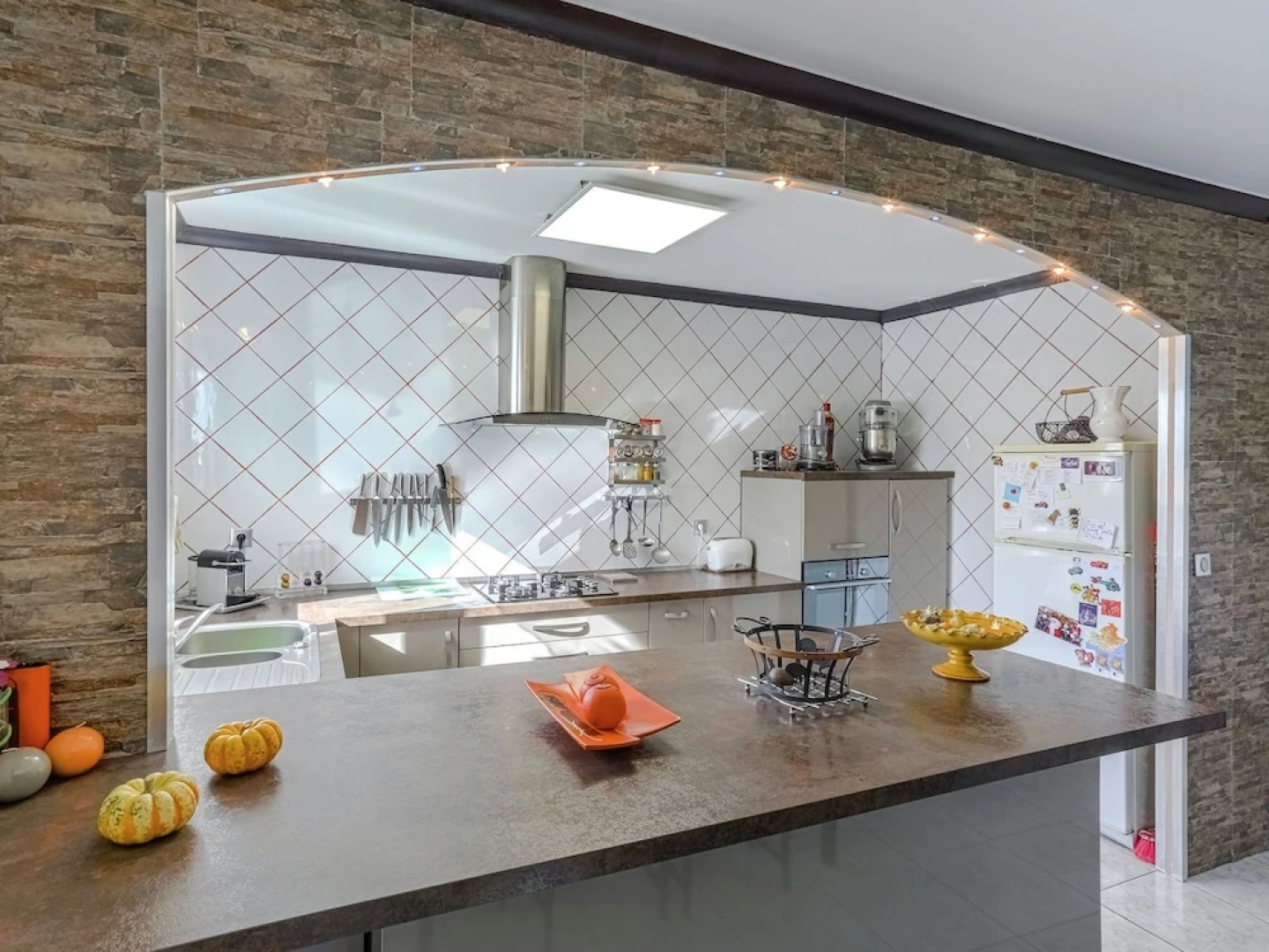 Child-friendly Holiday Home With Many Facilities in Aix-en Provence