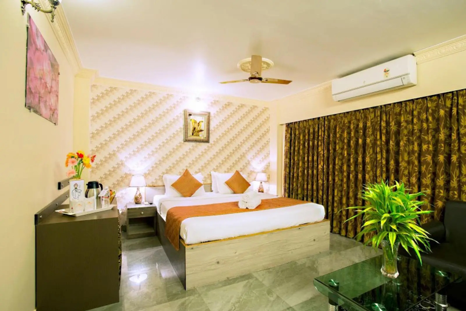 Jagjeet Balaji Inn
