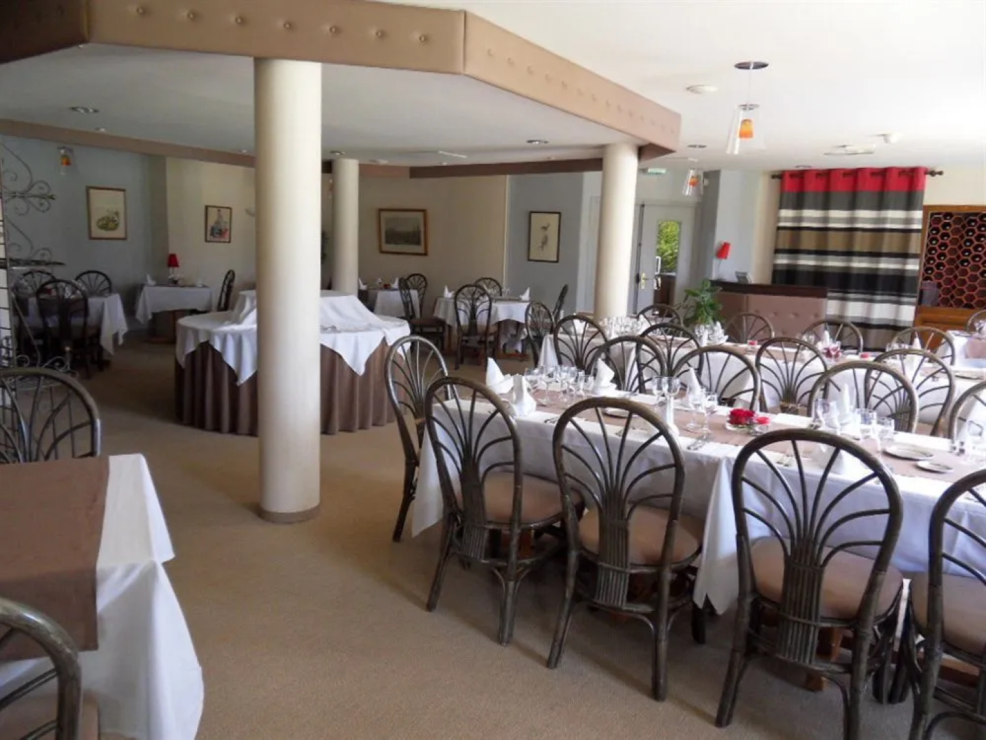 Les Ormes Domaine  Resort