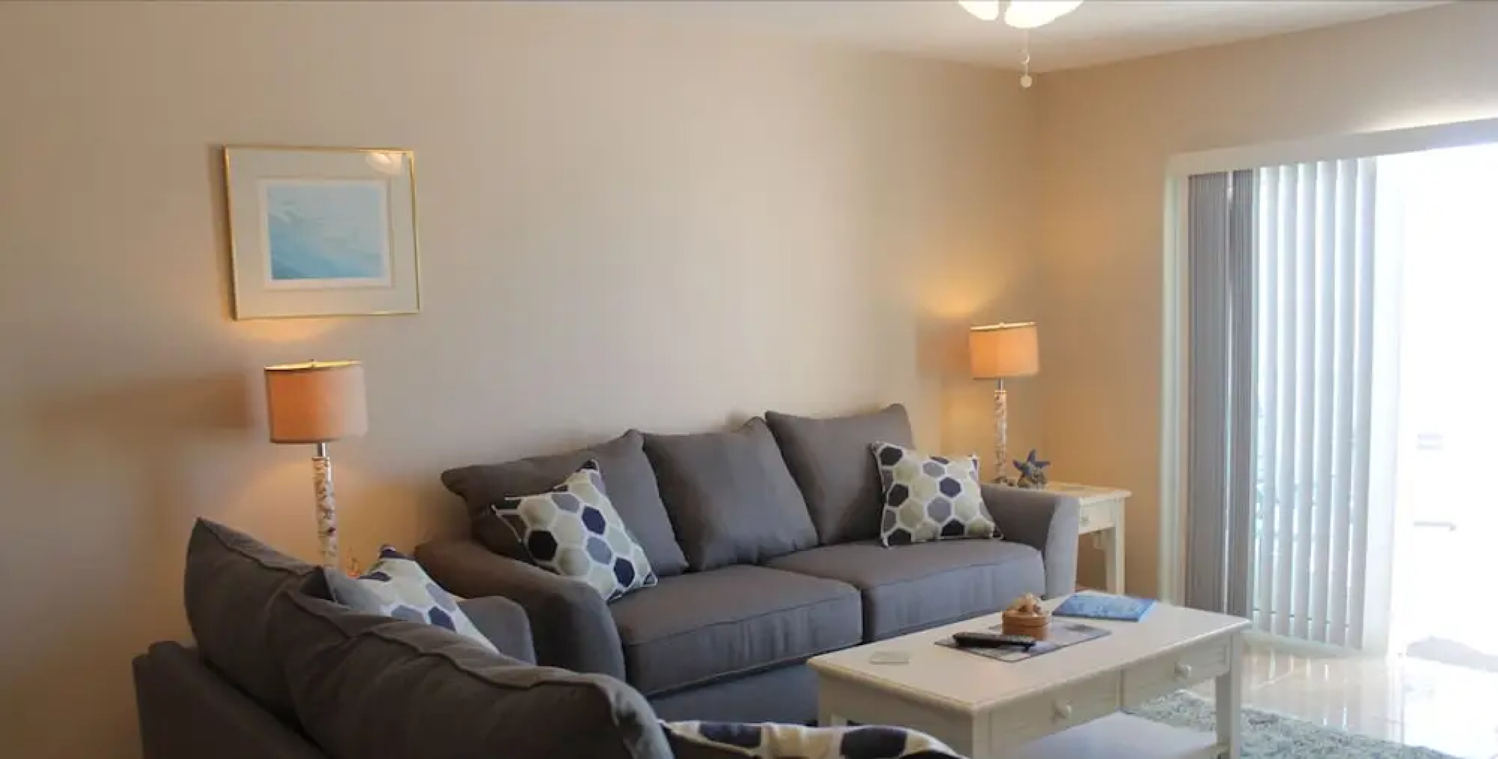 Sea Breeze 303 Apartment