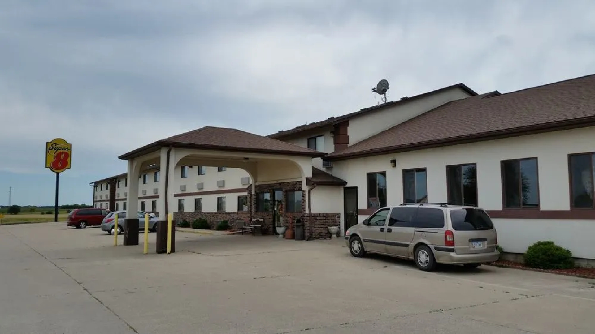 Super 8 Grinnell IA