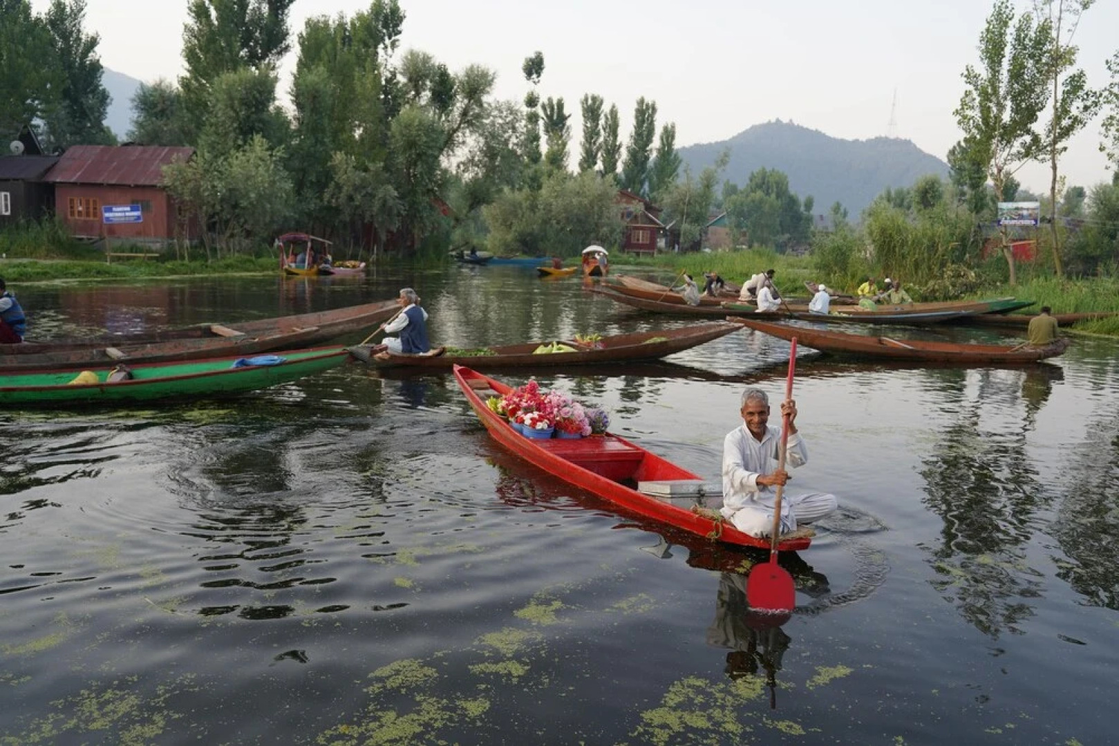 Kharpalace Group of House Boat