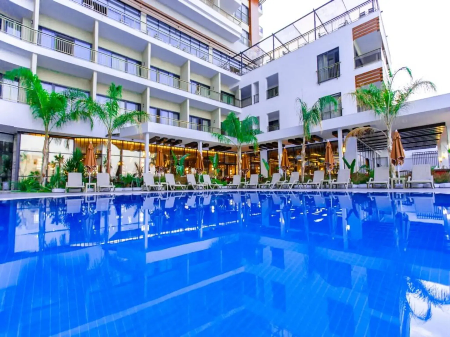 Alexia Resort & Spa
