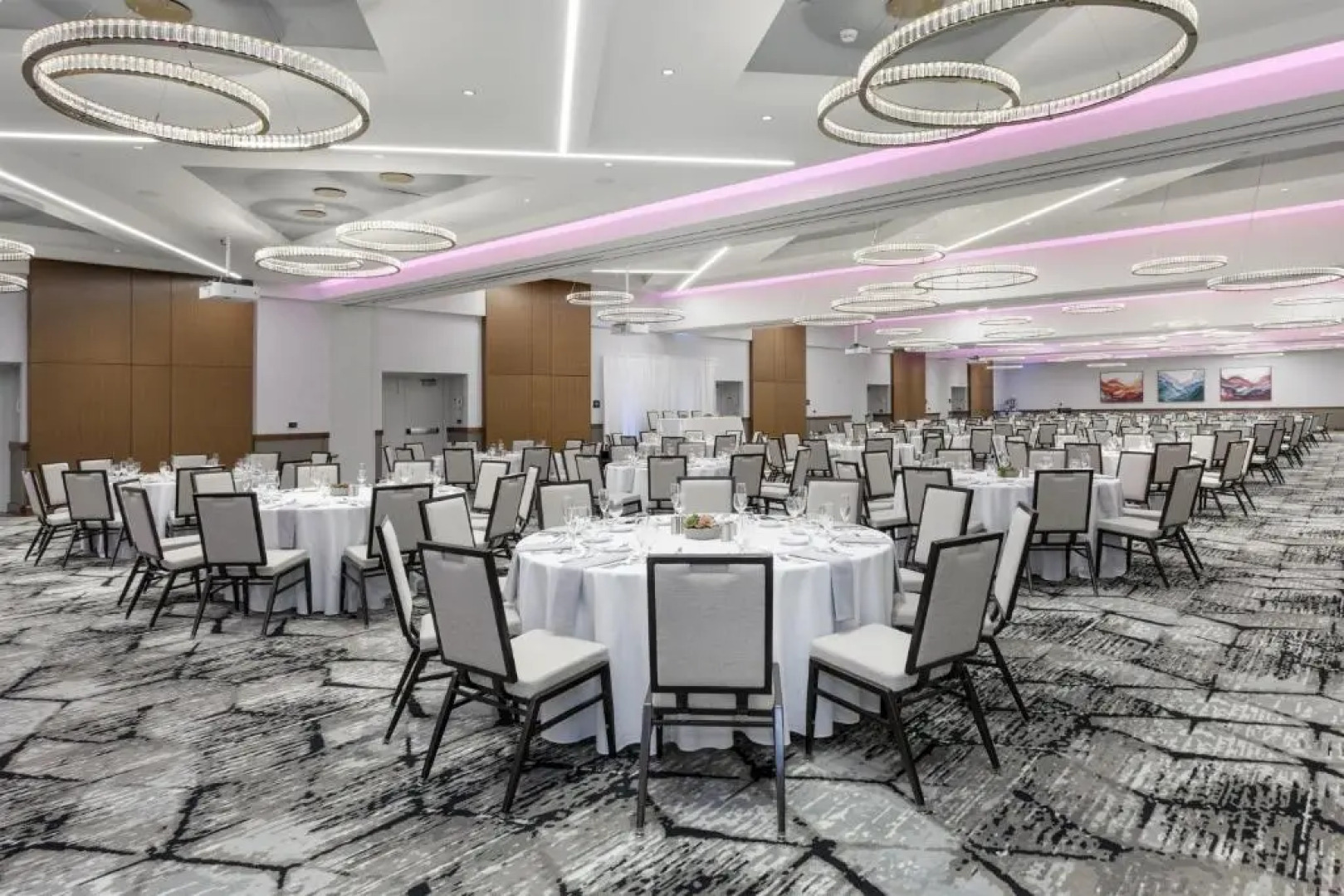 Crowne Plaza Lansing by IHG