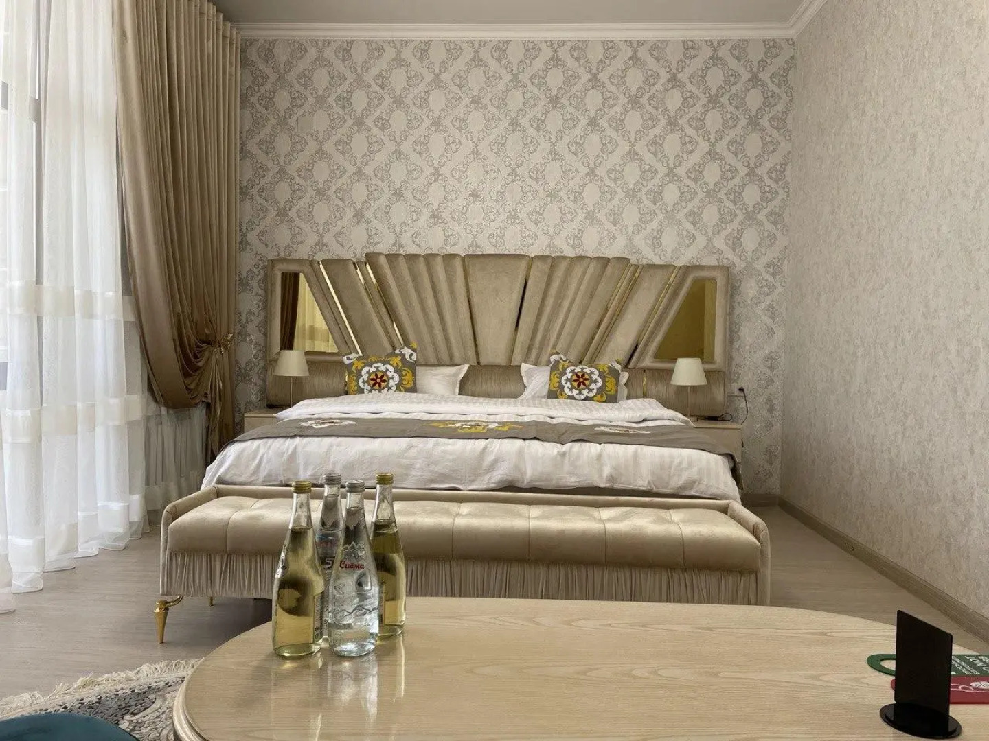 Panjakent Plaza (Панджакент плаза)