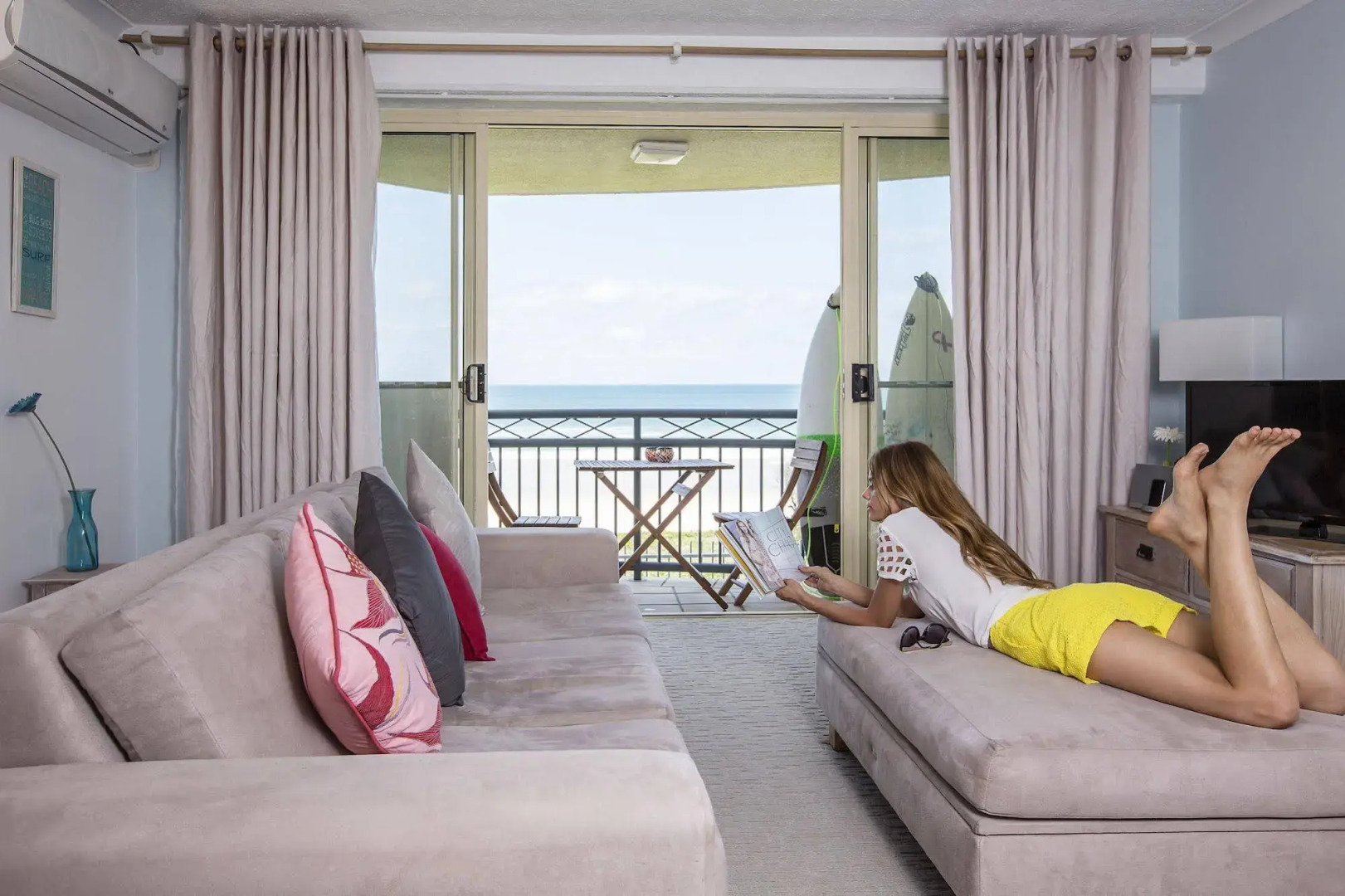 Golden Riviera Beach Resort