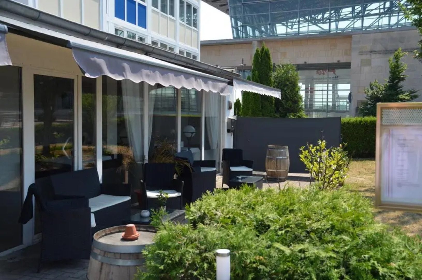 [Bee]Village Messehotel Hannover-Laatzen.