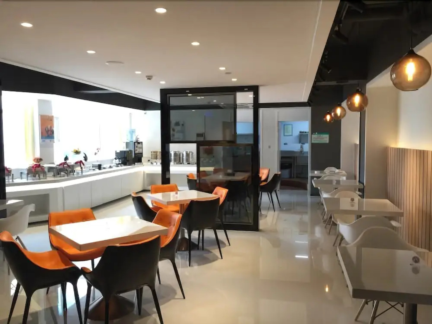 Jinjiang Inn Style Qinzhou Niannianfeng Square Walmart