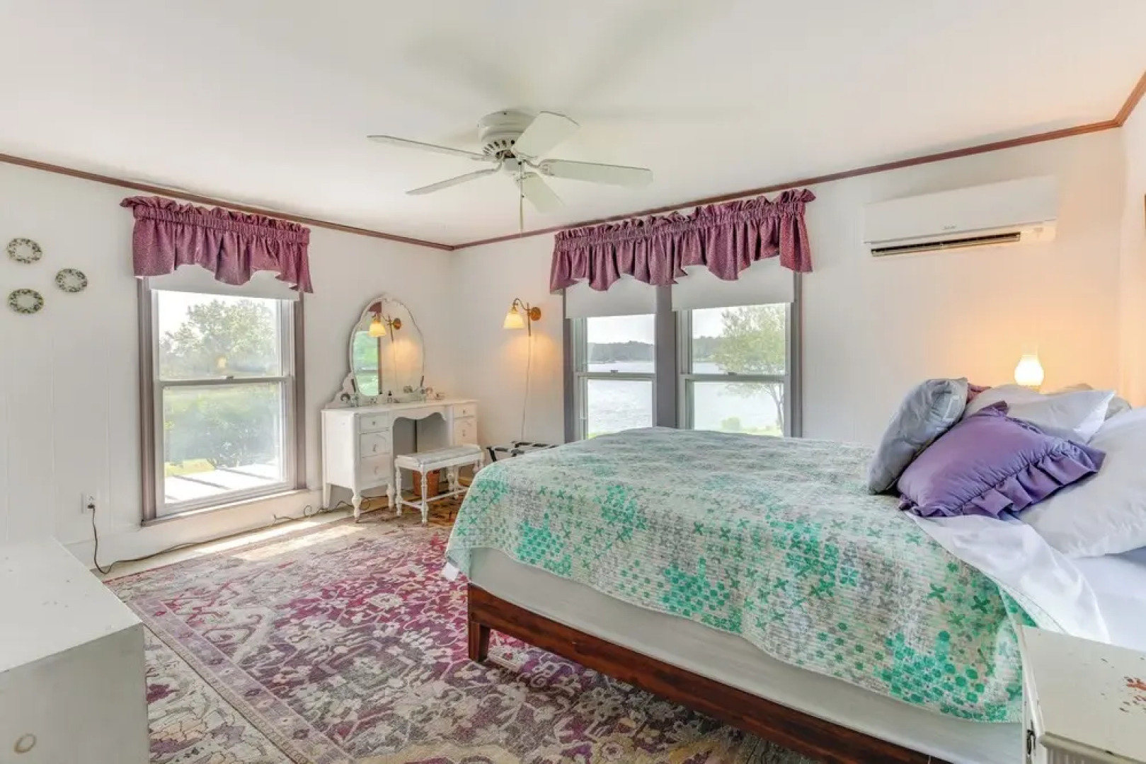 Bayfront Heathsville Home w/ Crabbing Pier!