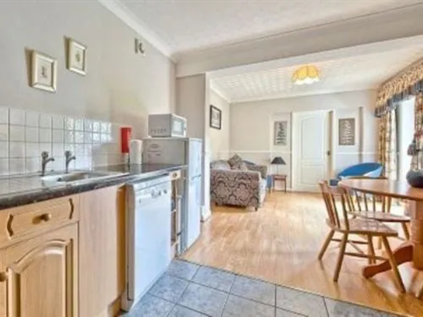 Glenthurston Apartments